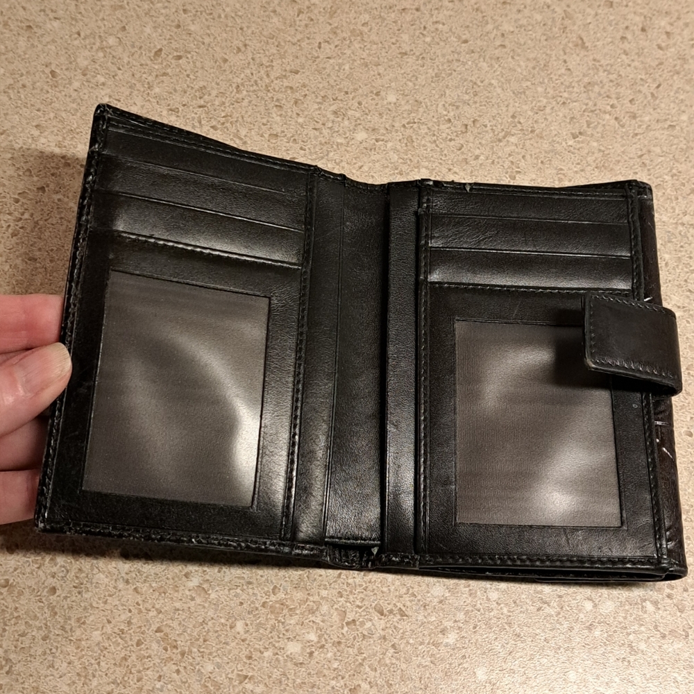 Salvatore Ferragamo Leather Wallet - Picture 11 of 12